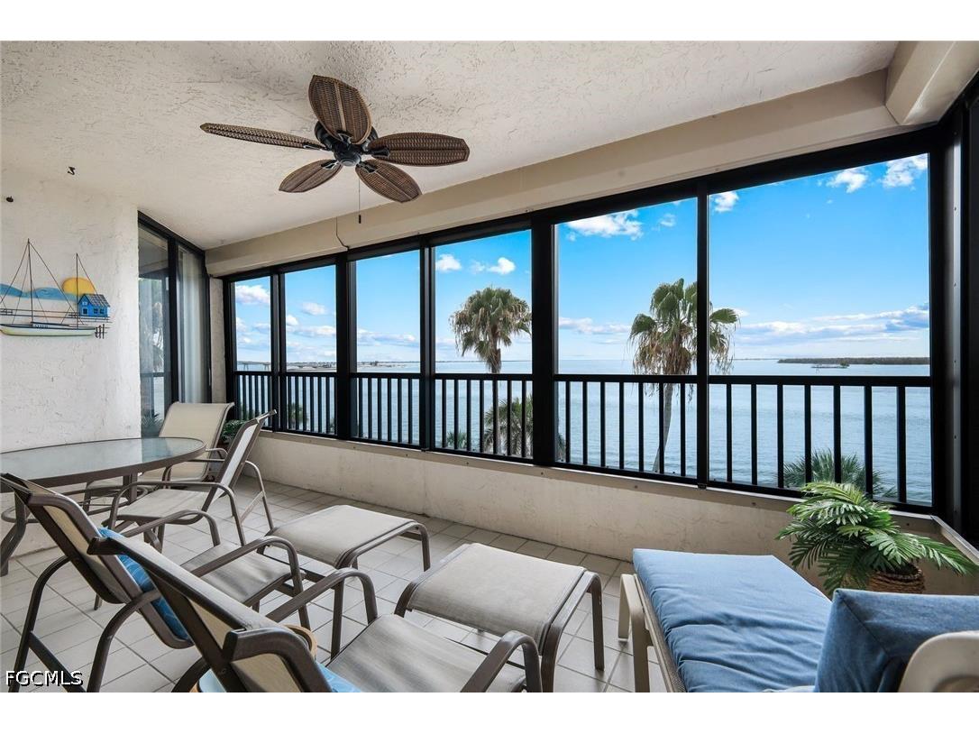 15021 Punta Rassa Road #402 Fort Myers FL 33908 2026025435 image1