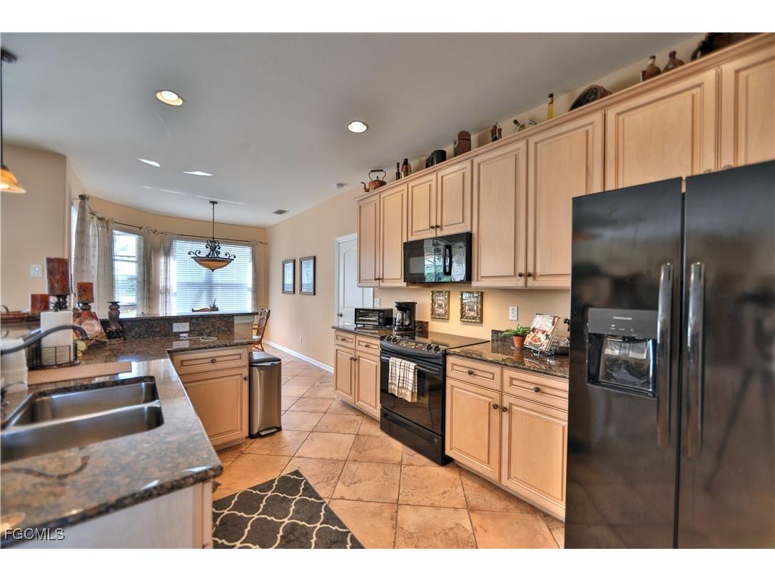 15022 Balmoral Loop Fort Myers FL 33919 2025004502 image25