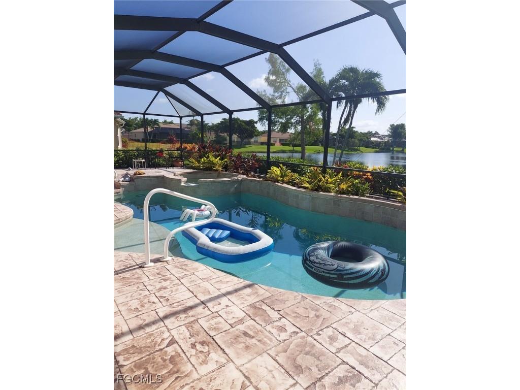 15022 Balmoral Loop Fort Myers FL 33919 2025004502 image3