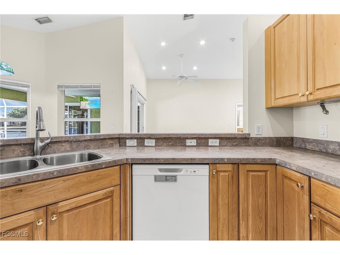 1503 NW 29th Place Cape Coral FL 33993 2026005105 image13