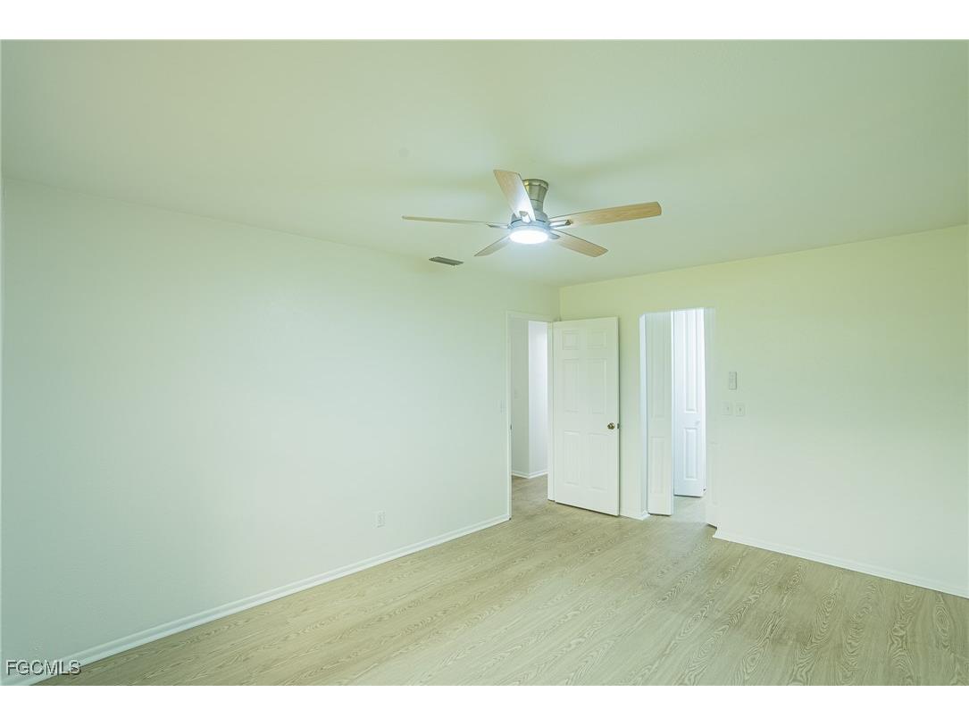 1503 Tropic Terrace North Fort Myers FL 33903 2025004040 image30