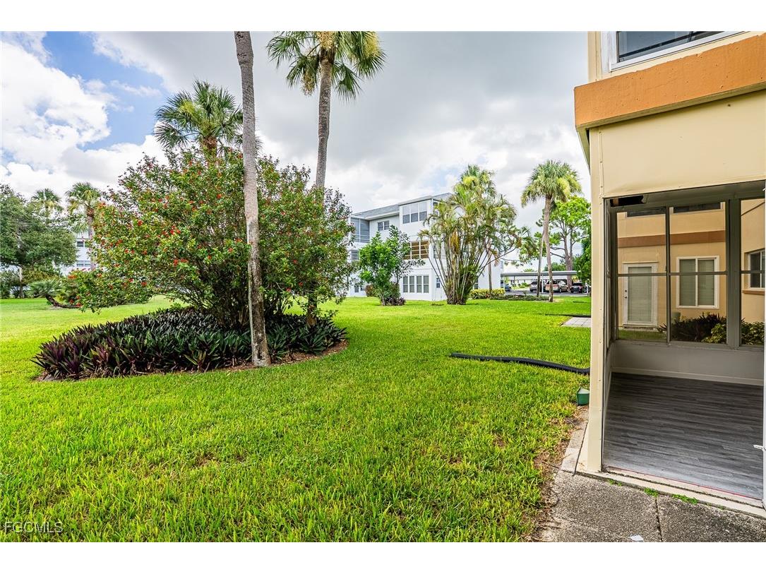 1503 Tropic Terrace North Fort Myers FL 33903 2025004040 image37