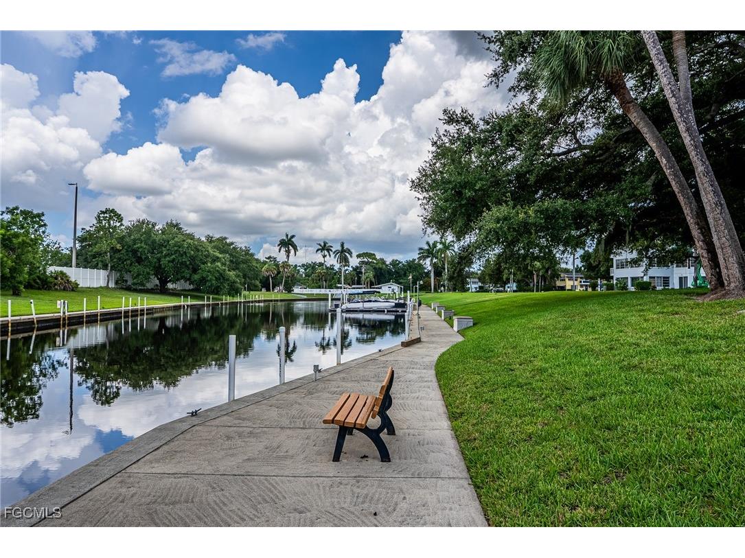 1503 Tropic Terrace North Fort Myers FL 33903 2025004040 image39