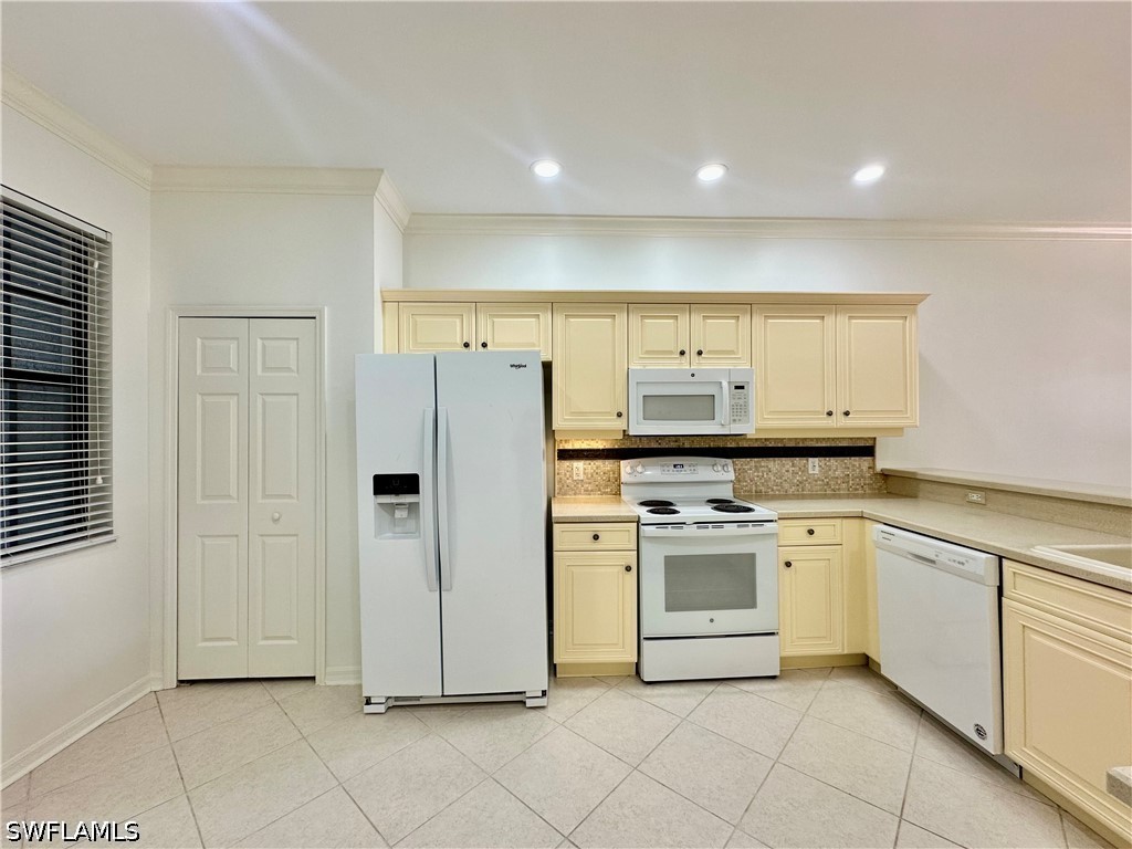15031 Summit Place Circle #42 Naples FL 34119 226024617 image7