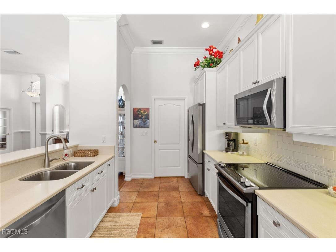 15035 Balmoral Loop Fort Myers FL 33919 2025008698 image17