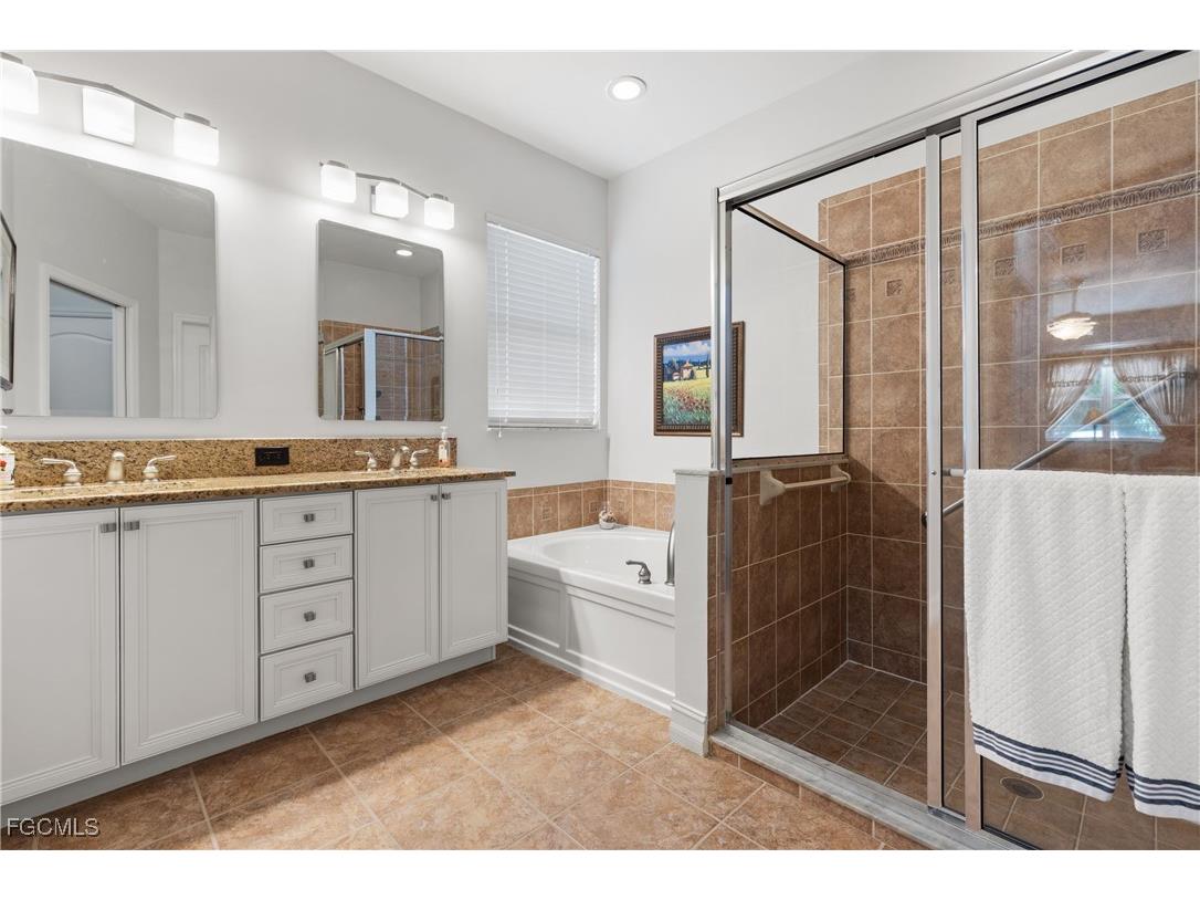 15035 Balmoral Loop Fort Myers FL 33919 2025008698 image30