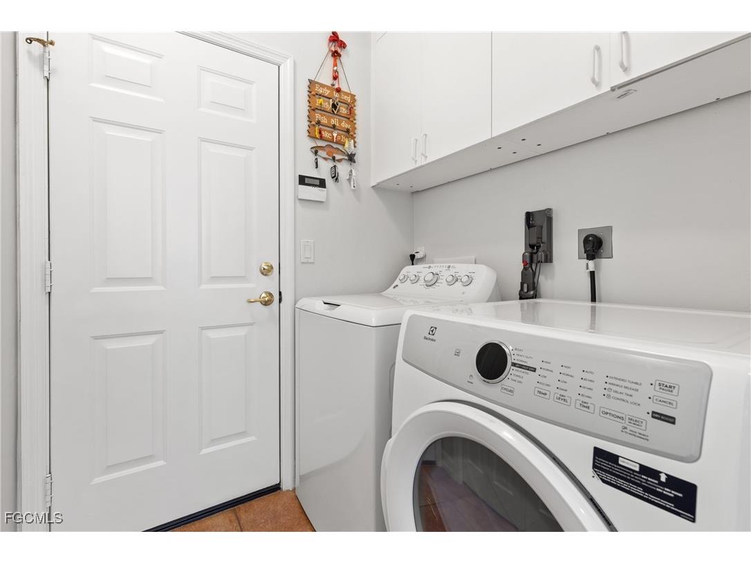 15035 Balmoral Loop Fort Myers FL 33919 2025008698 image32