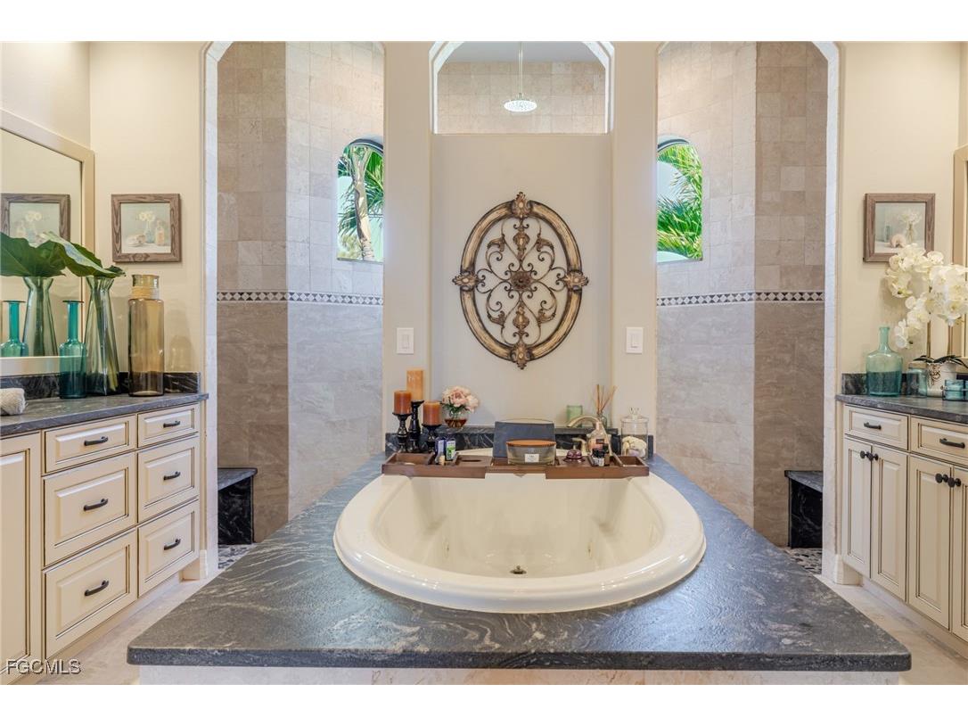 1504 Mohawk Parkway Cape Coral FL 33914 2025019091 image34