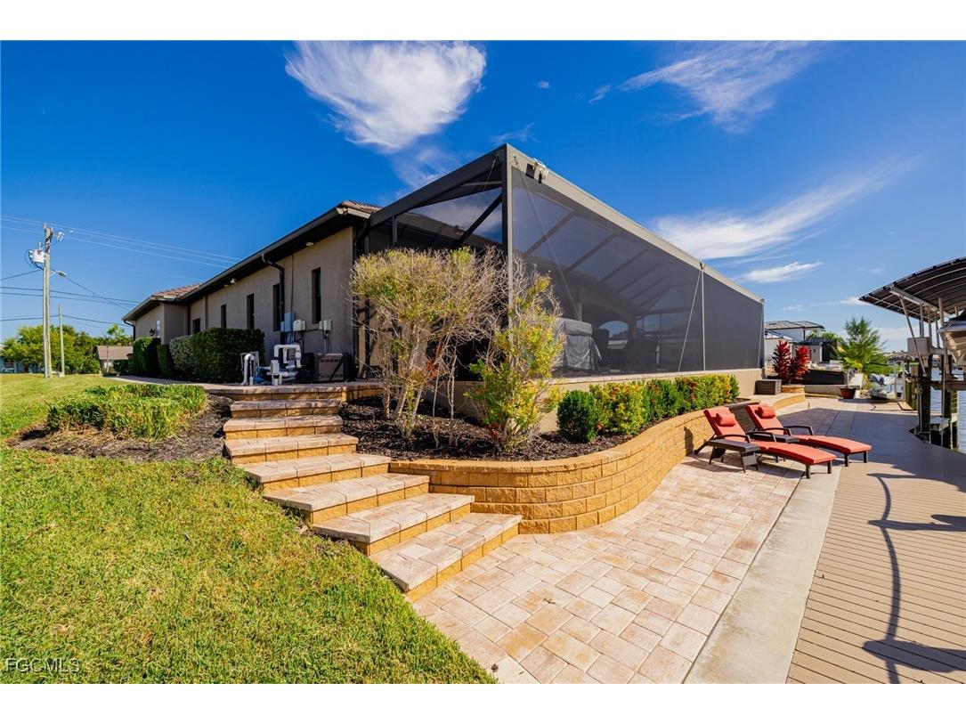 1504 Mohawk Parkway Cape Coral FL 33914 2025019091 image46