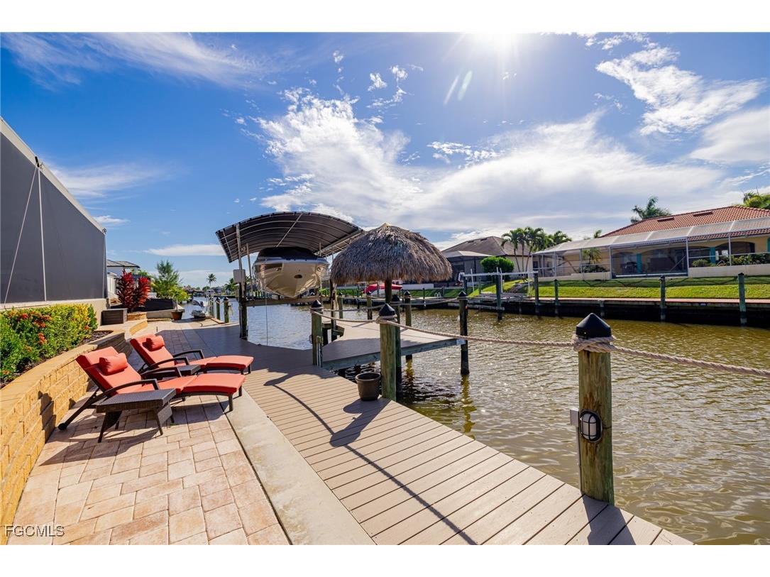 1504 Mohawk Parkway Cape Coral FL 33914 2025019091 image47