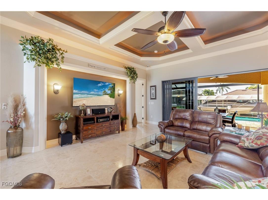 1504 Mohawk Parkway Cape Coral FL 33914 2025019091 image8