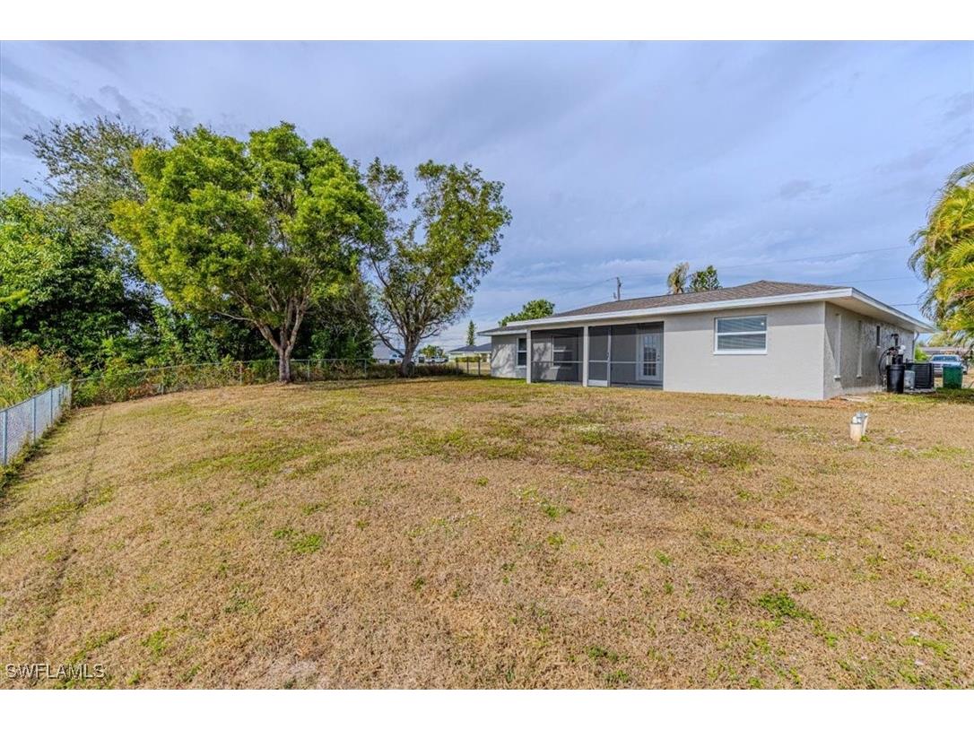 1504 NE 13th Street Cape Coral FL 33909 225081462 image24