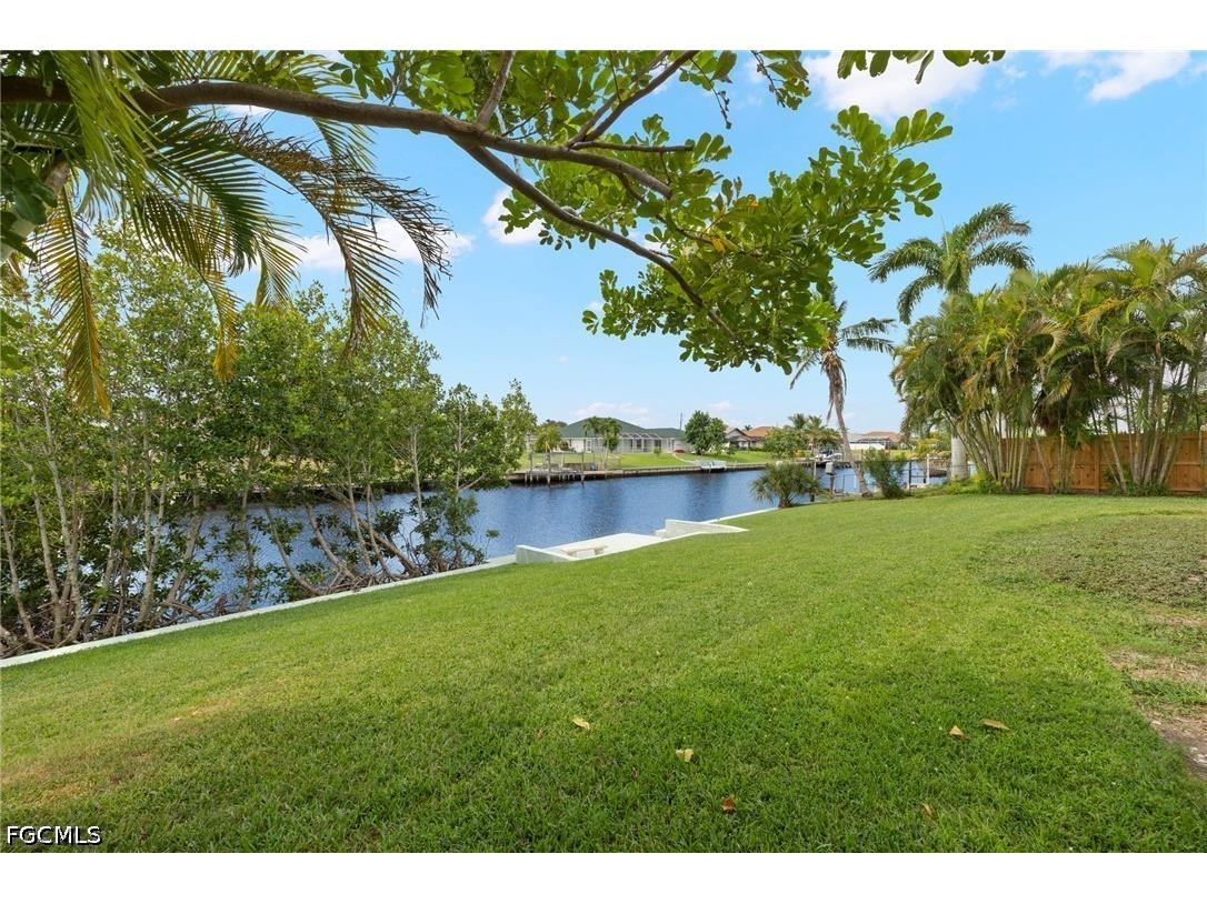 1504 SE 20th Street Cape Coral FL 33990 2026016893 image7