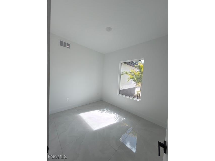 1504 W 9th Street Lehigh Acres FL 33972 2026005458 image6