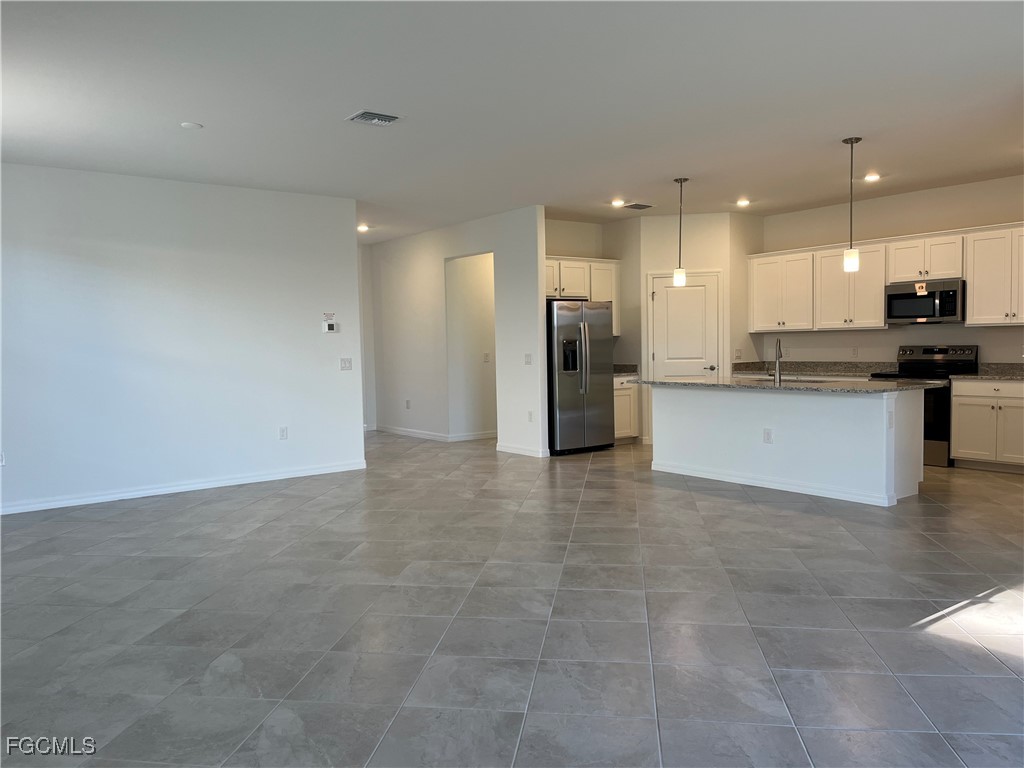 15040 Palamos Circle NW Fort Myers FL 33905 2025026037 image10