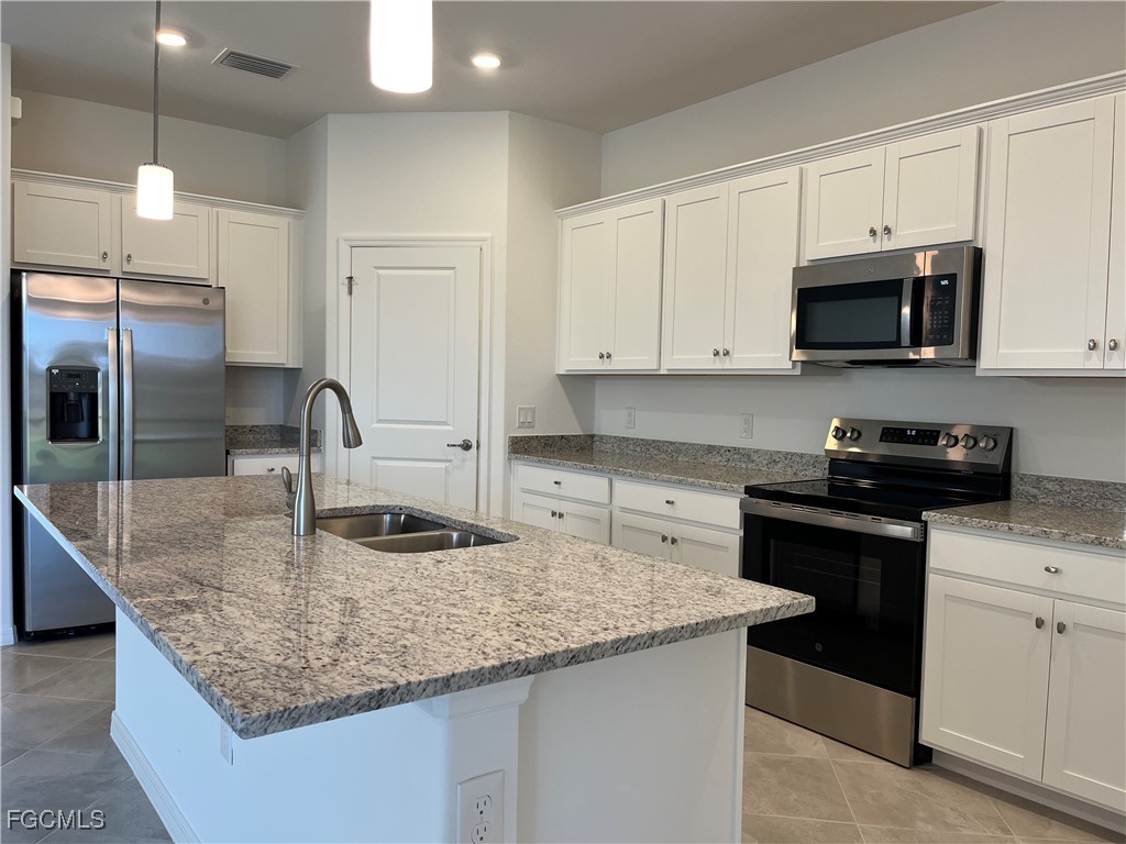 15040 Palamos Circle NW Fort Myers FL 33905 2025026037 image9