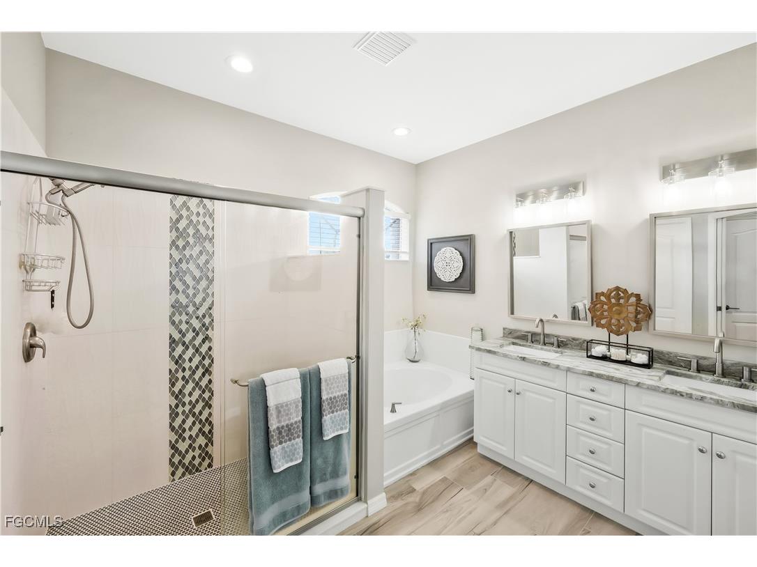 15047 Balmoral Loop Fort Myers FL 33919 2026000078 image19