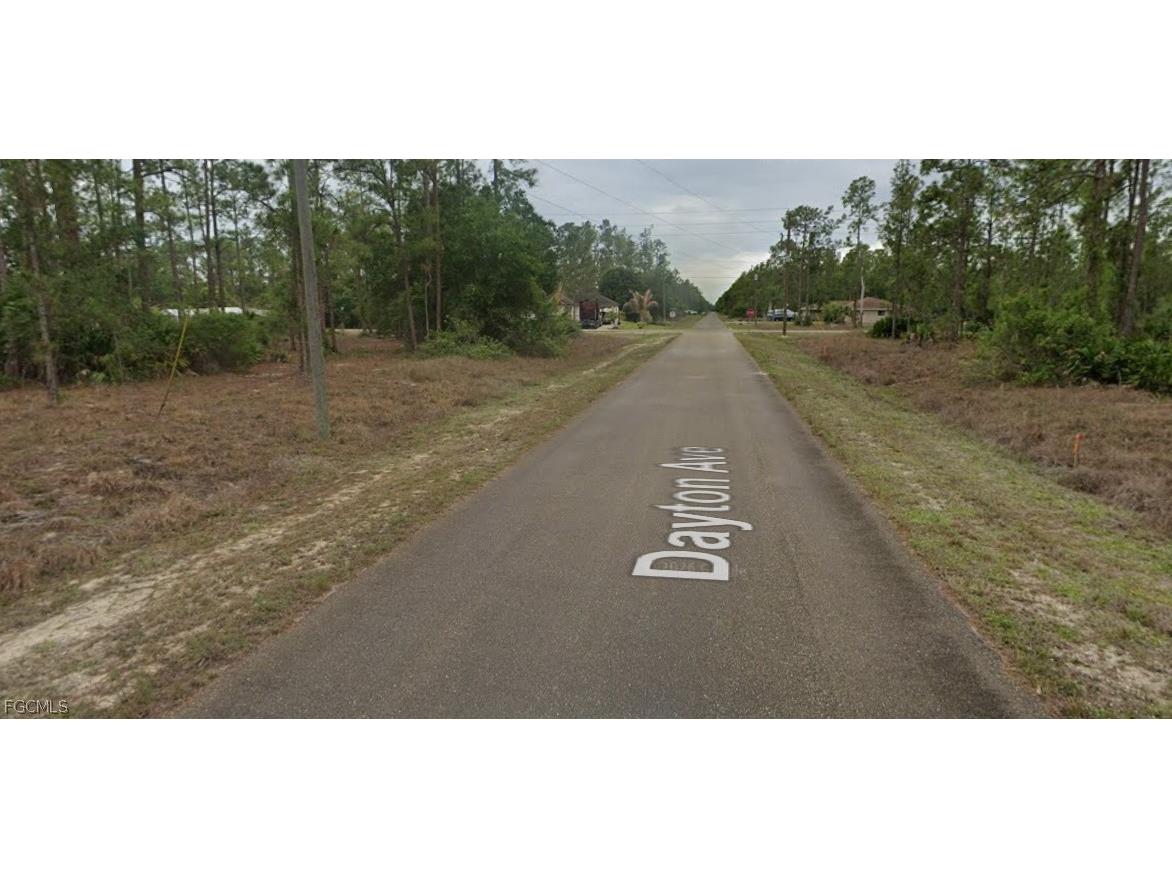 1505 Dayton Avenue Lehigh Acres FL 33972 2026013534 image4