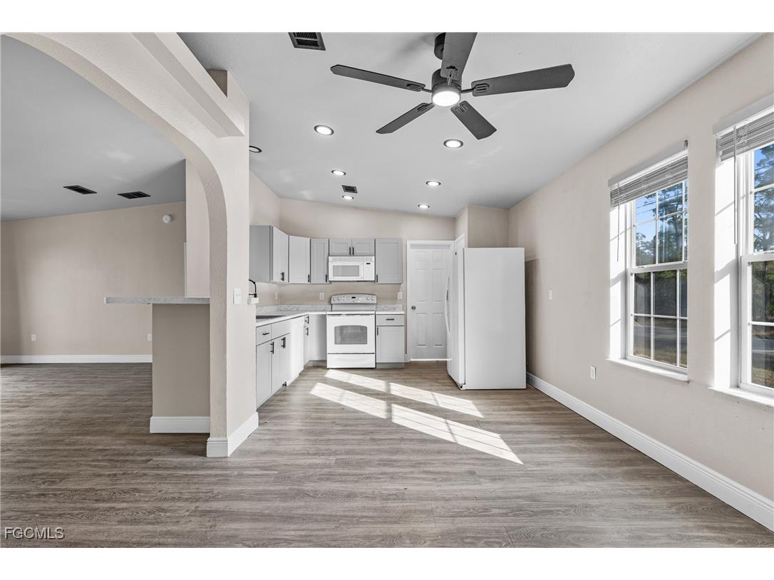 1505 E 15th Street Lehigh Acres FL 33972 2026001319 image6