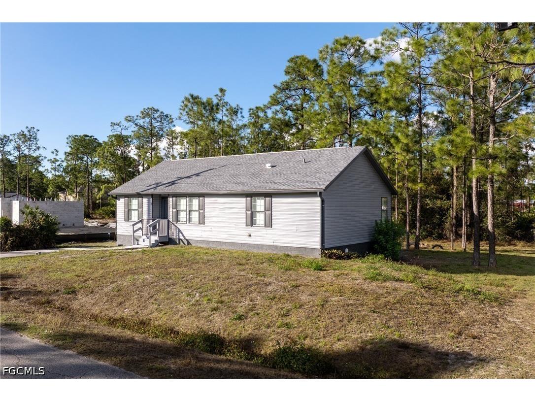 1505 E 15th Street Lehigh Acres FL 33972 2026025575 image2