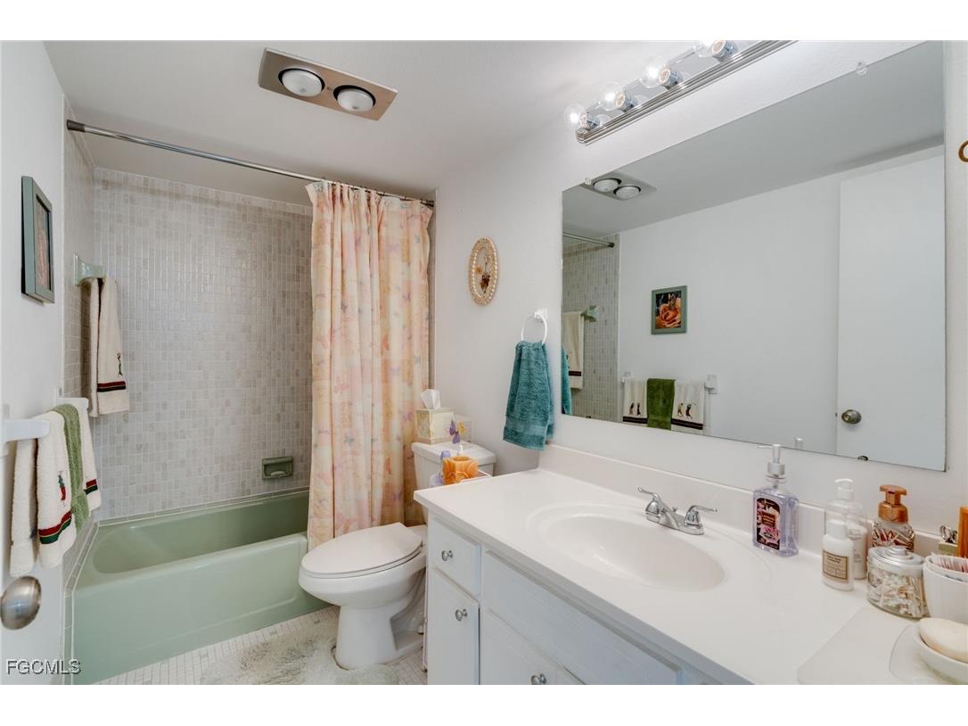 1505 Myerlee Country Club Boulevard #2V Fort Myers FL 33919 2026003642 image18