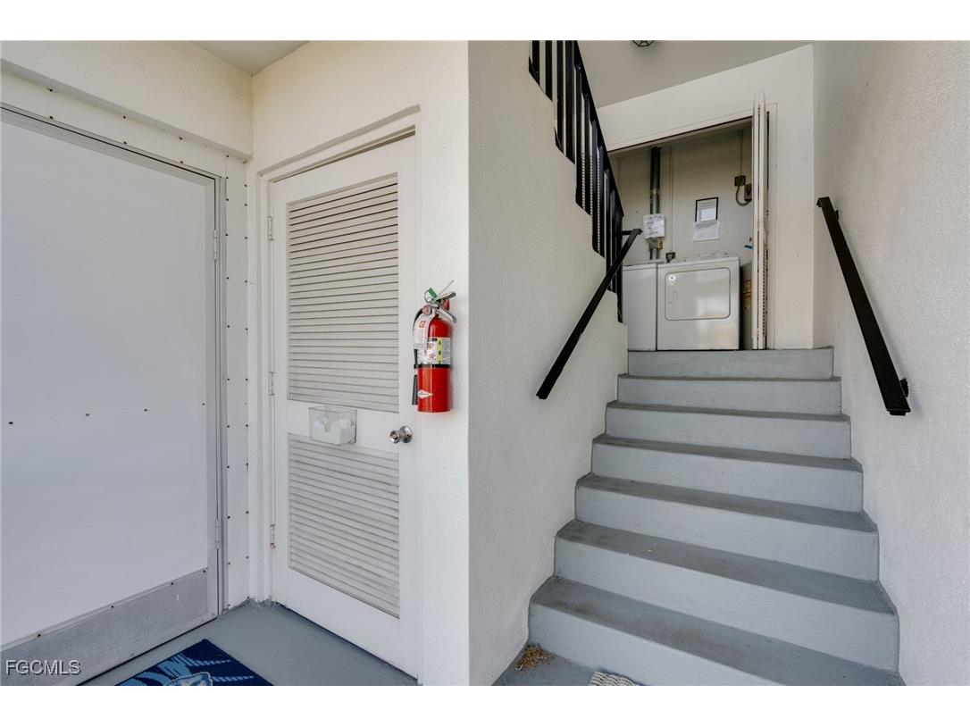 1505 Myerlee Country Club Boulevard #2V Fort Myers FL 33919 2026003642 image20