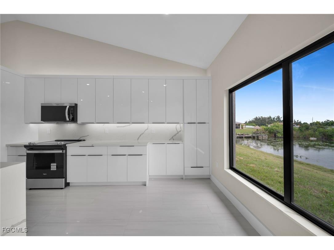 1505 NW 3rd Place Cape Coral FL 33993 2025014813 image15