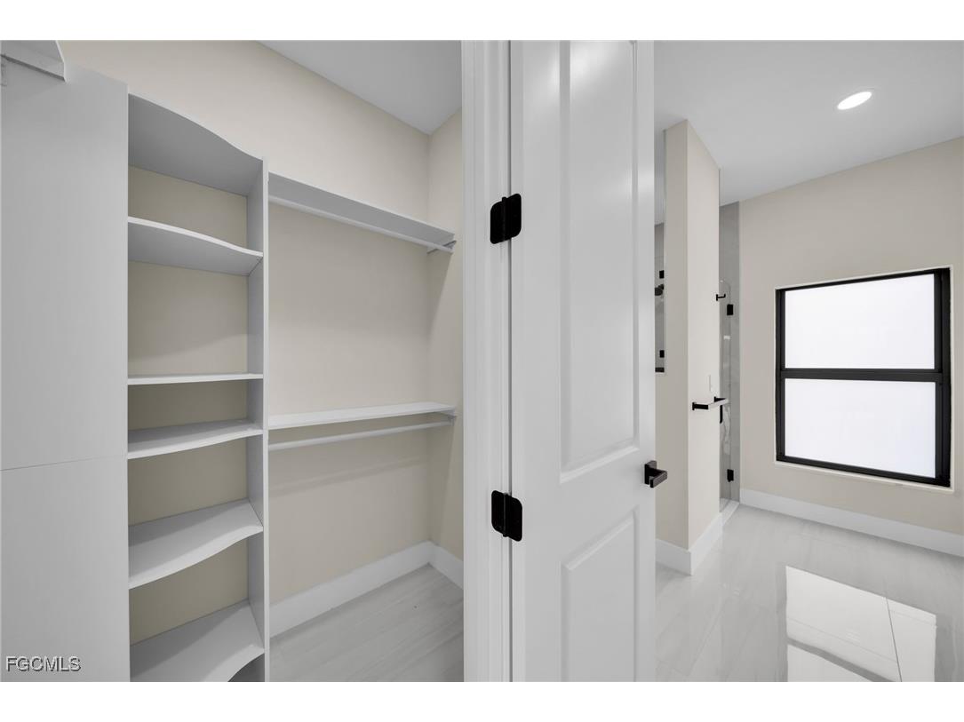 1505 NW 3rd Place Cape Coral FL 33993 2025014813 image23