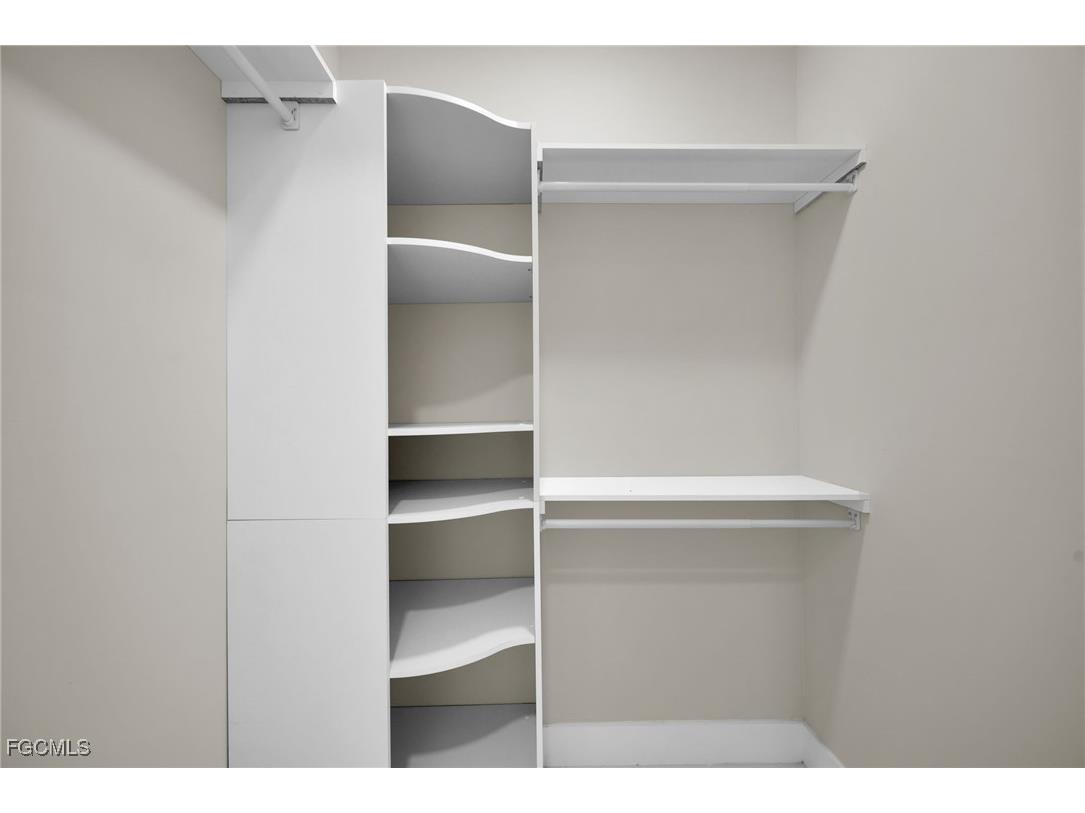 1505 NW 3rd Place Cape Coral FL 33993 2025014813 image24