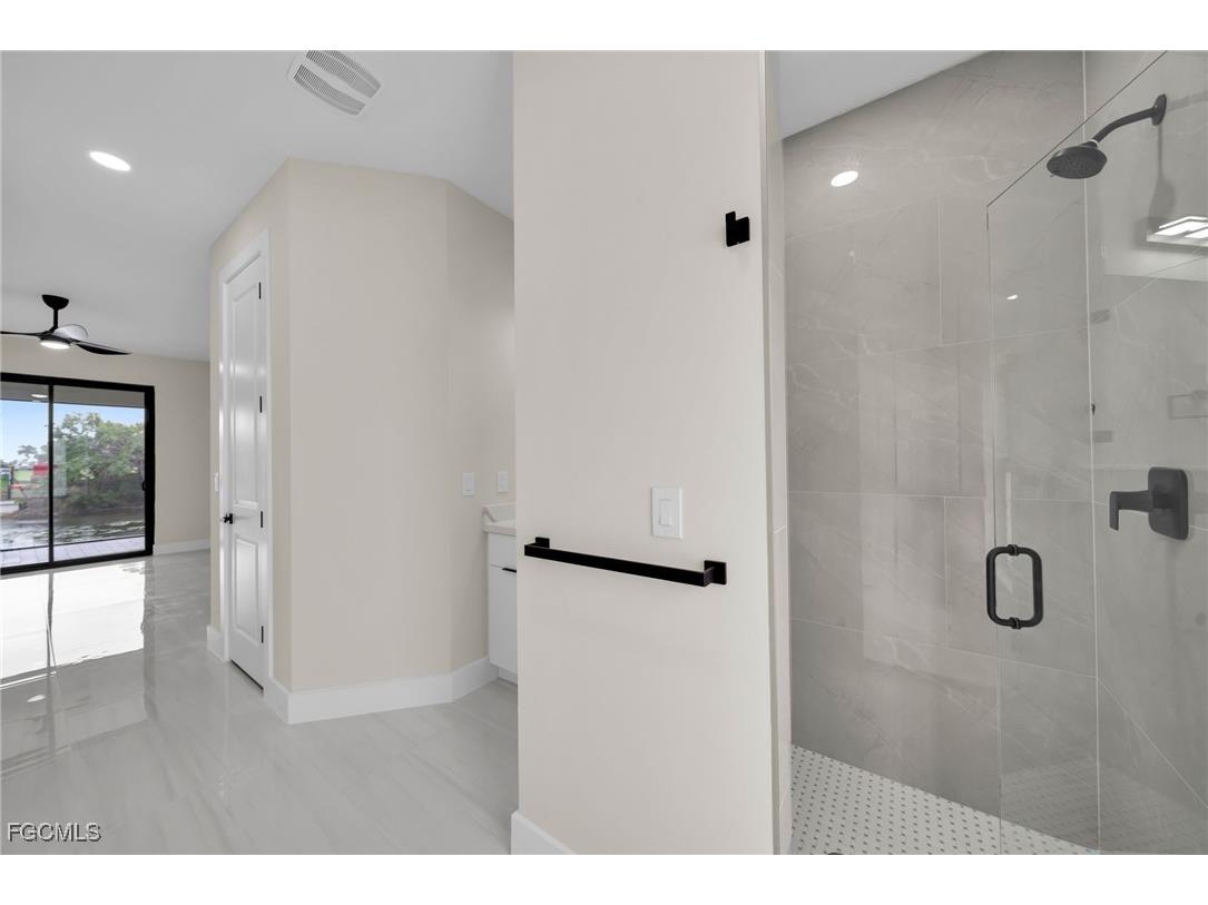 1505 NW 3rd Place Cape Coral FL 33993 2025014813 image29