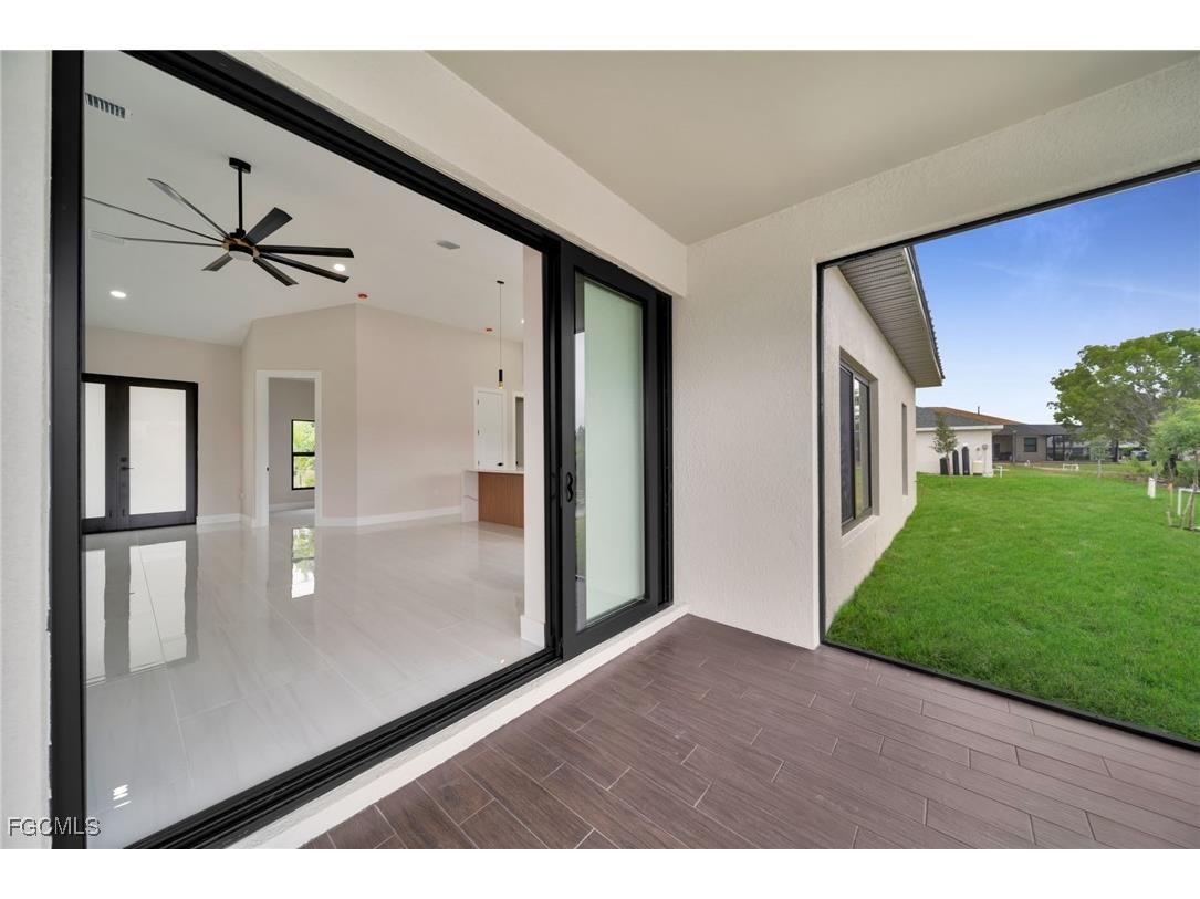1505 NW 3rd Place Cape Coral FL 33993 2025014813 image37