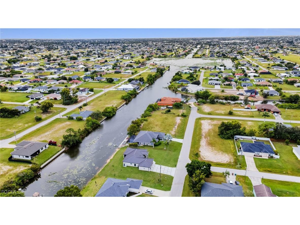 1505 NW 3rd Place Cape Coral FL 33993 2025014813 image40