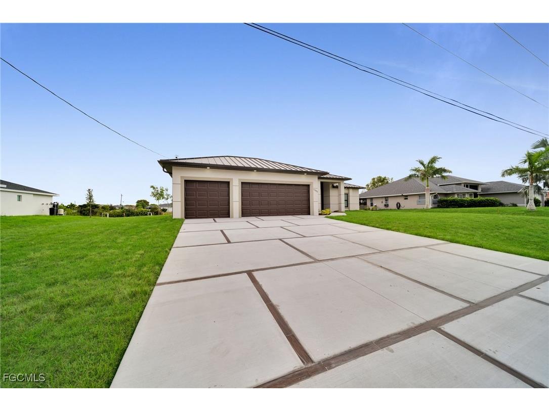 1505 NW 3rd Place Cape Coral FL 33993 2025014813 image44