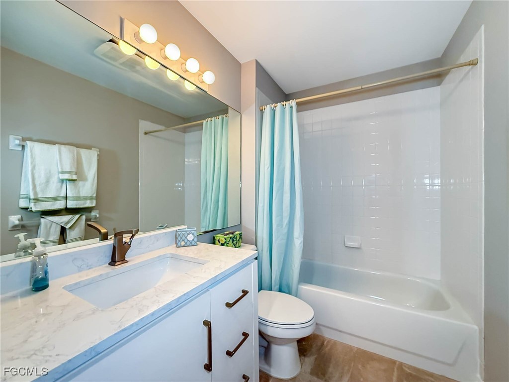 15054 Tamarind Cay Court #706 Fort Myers FL 33908 2025021623 image24