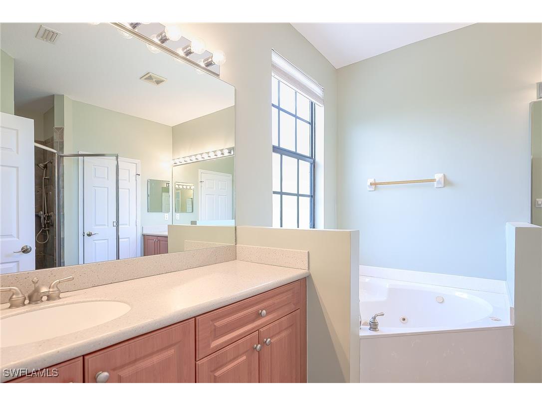 15056 Summit Place Circle #228 Naples FL 34119 225050651 image18