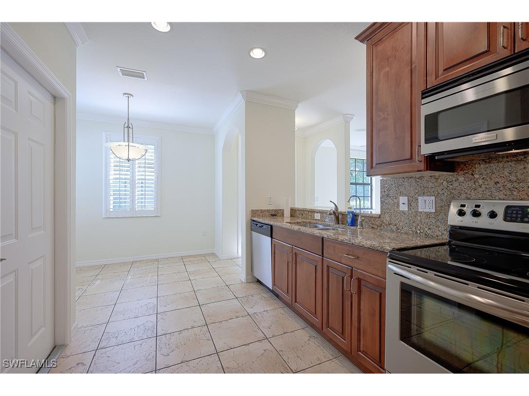 15056 Summit Place Circle #228 Naples FL 34119 225050651 image6