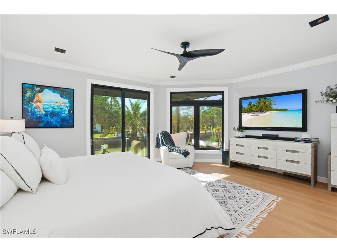 1506 Jewel Box Avenue Naples FL 34102 225084283 image20