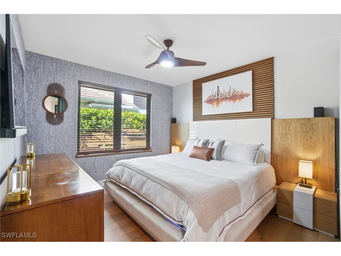 1506 Jewel Box Avenue Naples FL 34102 225084283 image24