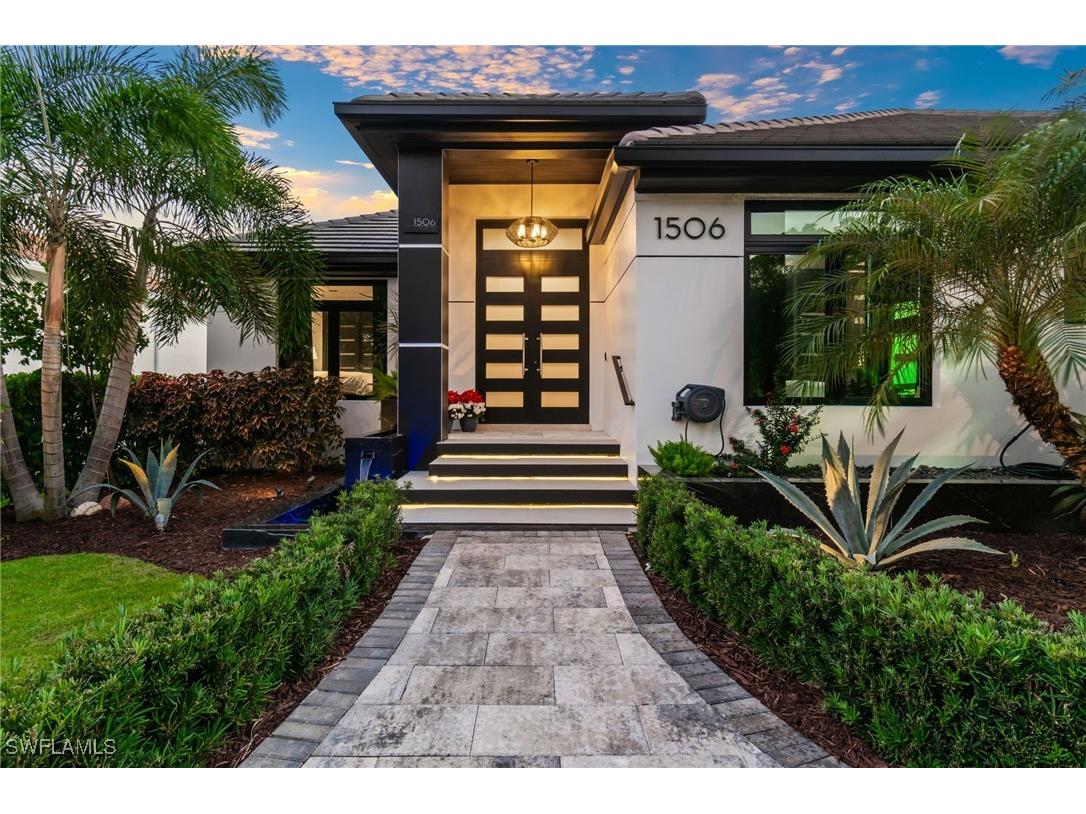 1506 Jewel Box Avenue Naples FL 34102 225084283 image3