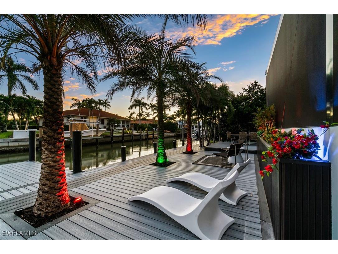 1506 Jewel Box Avenue Naples FL 34102 225084283 image40