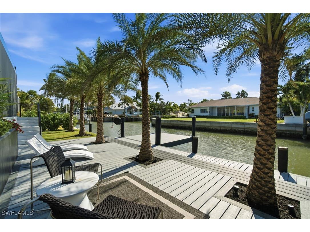 1506 Jewel Box Avenue Naples FL 34102 225084283 image41