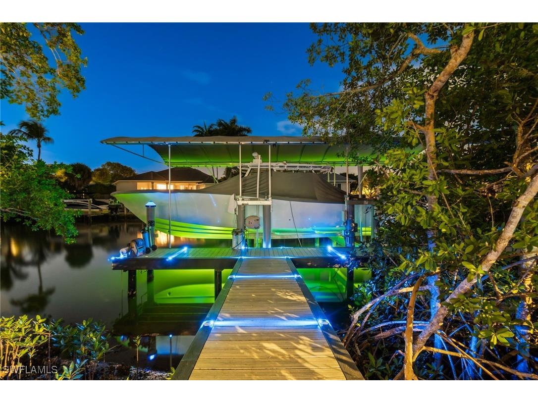 1506 Jewel Box Avenue Naples FL 34102 225084283 image46