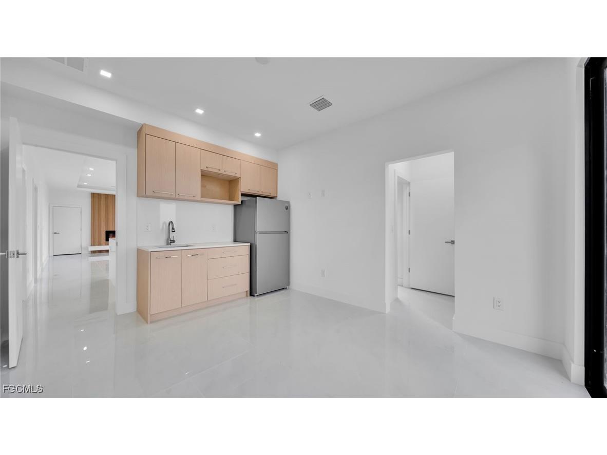 1506 NE 21st Avenue Cape Coral FL 33909 2026004872 image13