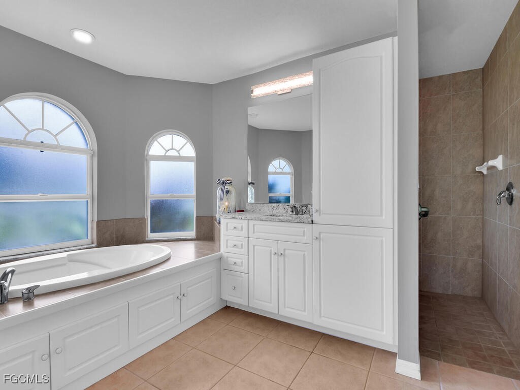 1506 NW 26th Place Cape Coral FL 33993 2025011054 image24