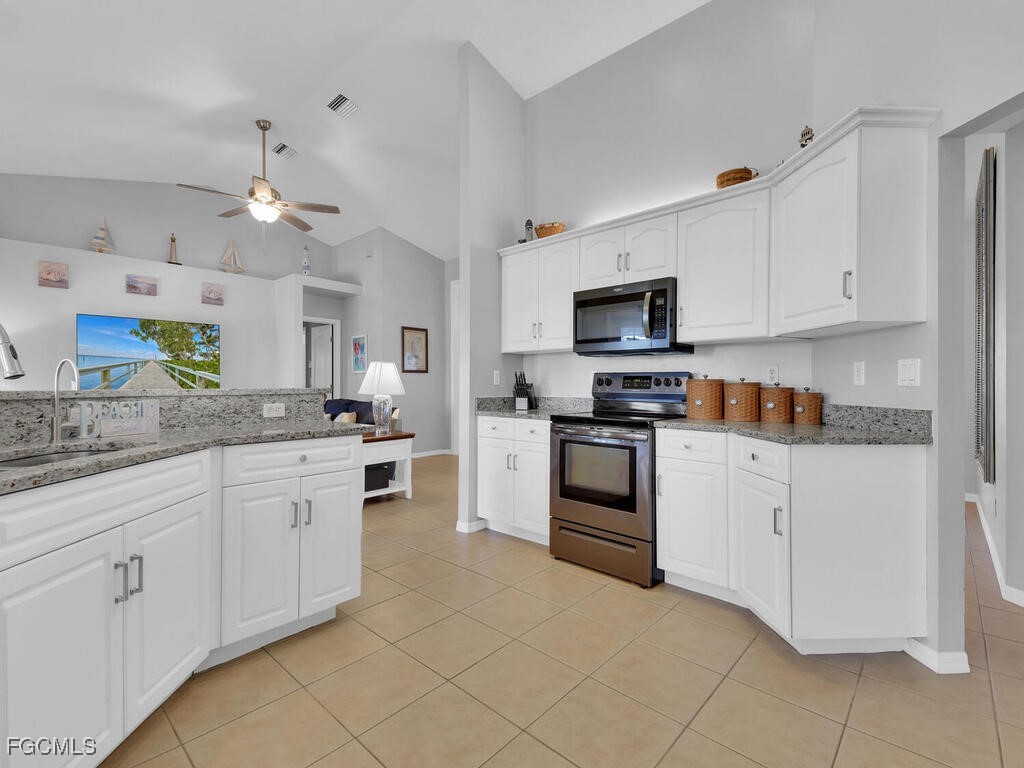 1506 NW 26th Place Cape Coral FL 33993 2025011054 image9