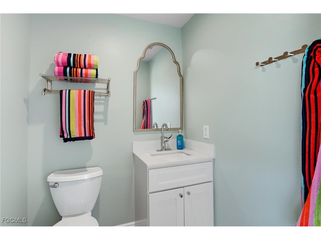 1506 NW 37th Place Cape Coral FL 33993 2025012850 image24