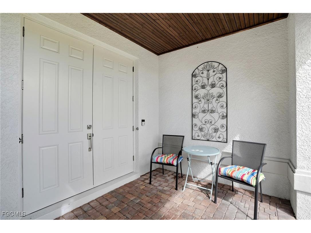 1506 NW 37th Place Cape Coral FL 33993 2025012850 image3