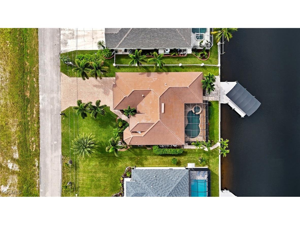 1506 NW 37th Place Cape Coral FL 33993 2025012850 image32