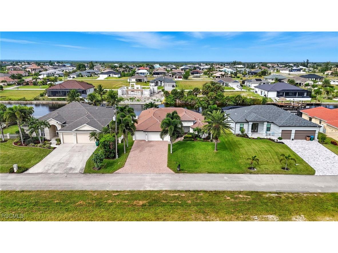 1506 NW 37th Place Cape Coral FL 33993 2025012850 image38