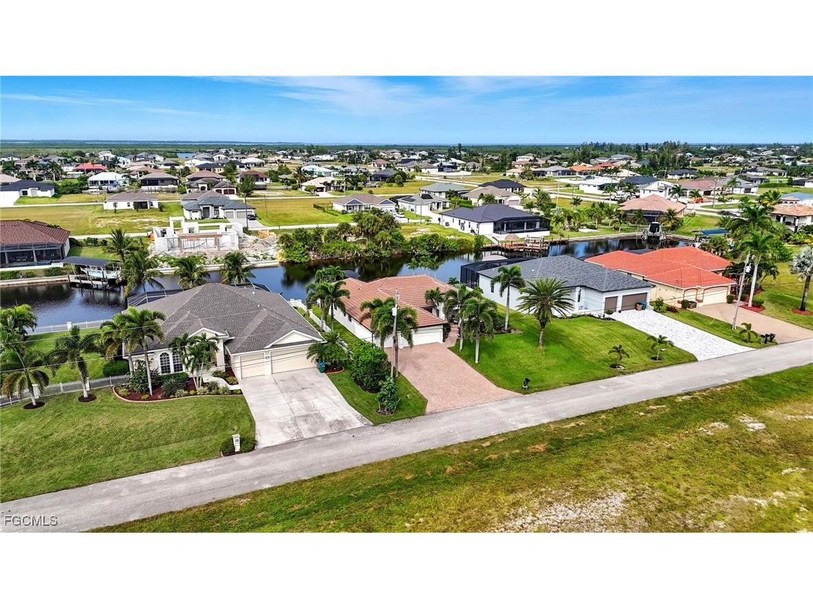 1506 NW 37th Place Cape Coral FL 33993 2025012850 image41